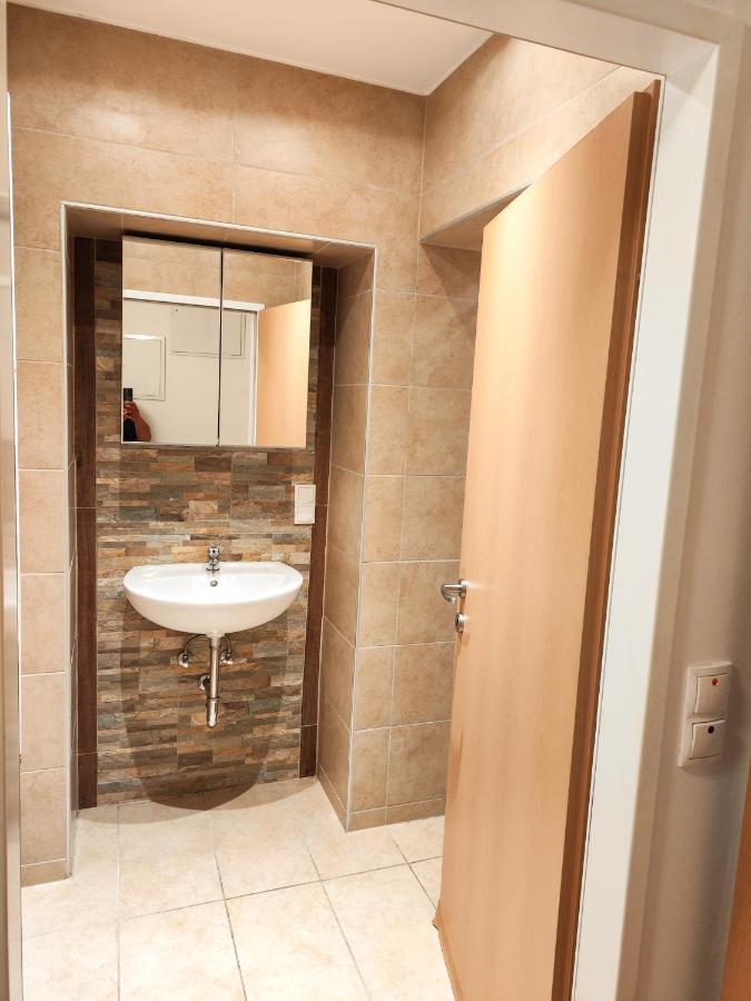 Youth Hostel Service Відень Екстер'єр фото